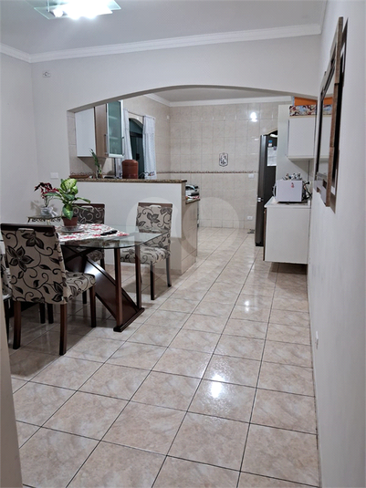 Foto REO1097057