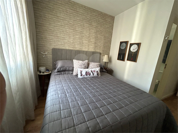 Foto REO1097063