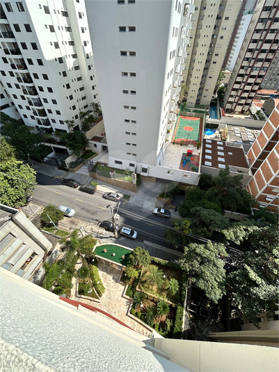 Foto REO1097063