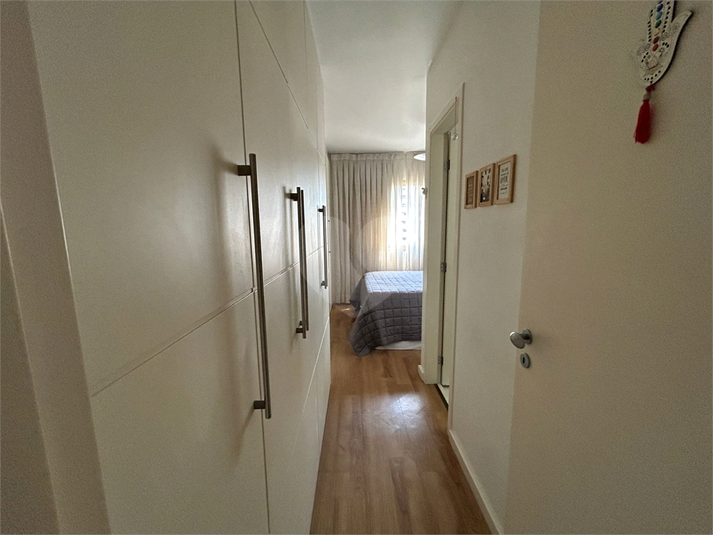 Foto REO1097063