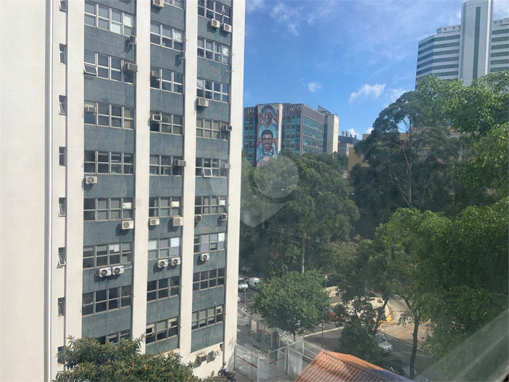 Foto REO1097066