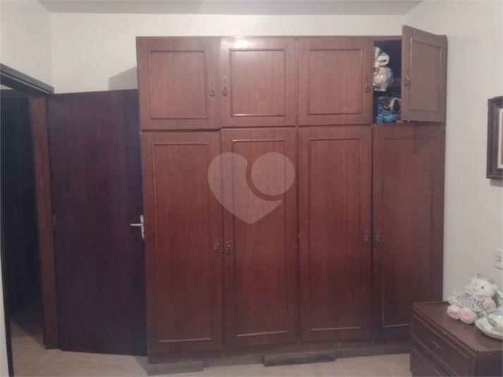 Foto REO1097073