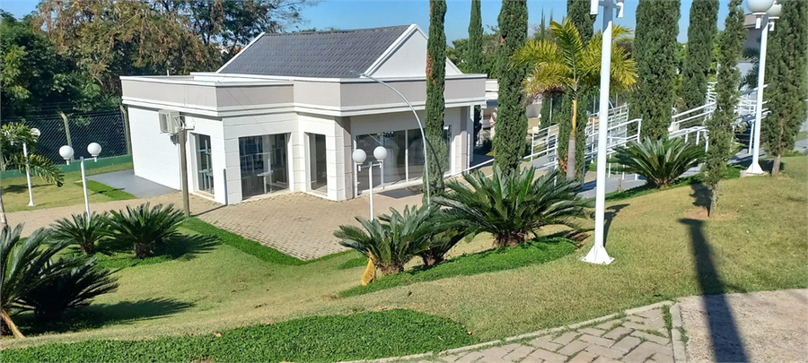 Foto REO1097081