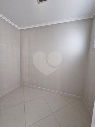 Foto REO1097085
