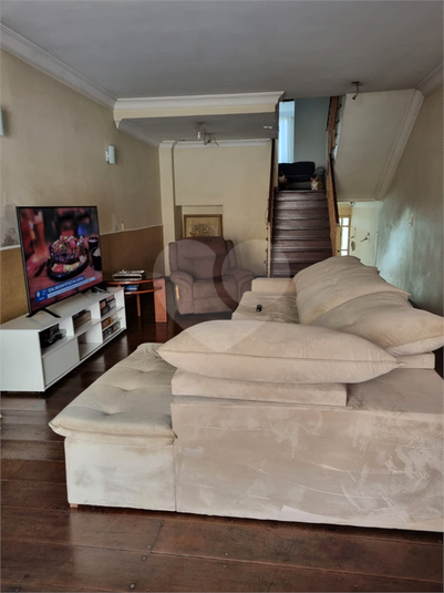 Foto REO1097095