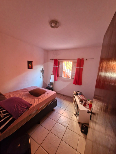 Foto REO1097100
