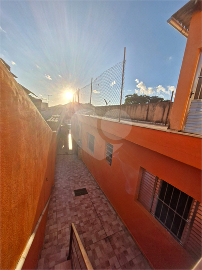 Foto REO1097100