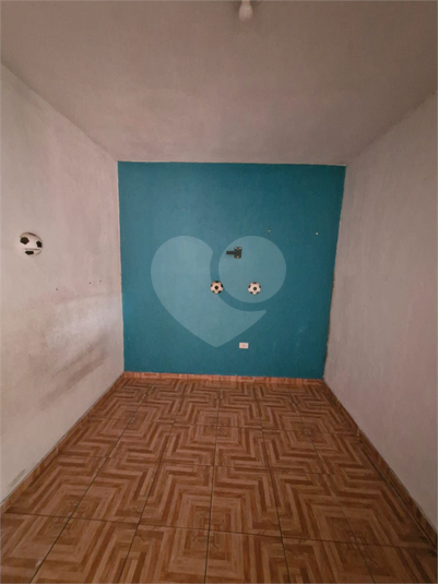 Foto REO1097100