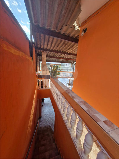Foto REO1097100