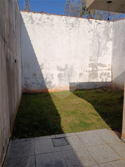 Foto REO1097133