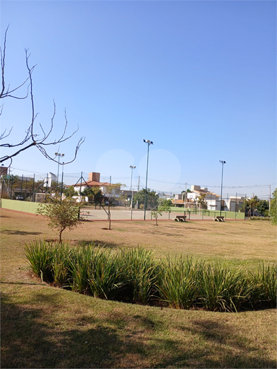 Foto REO1097135