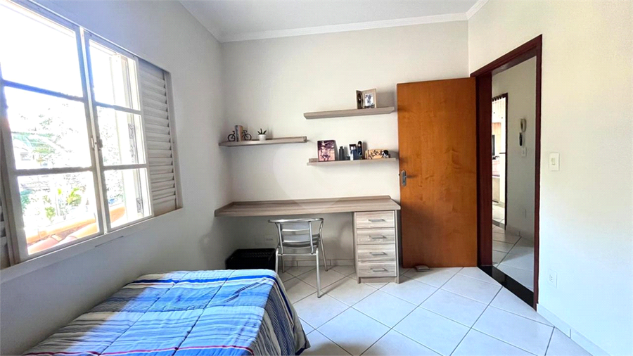 Foto REO1097136