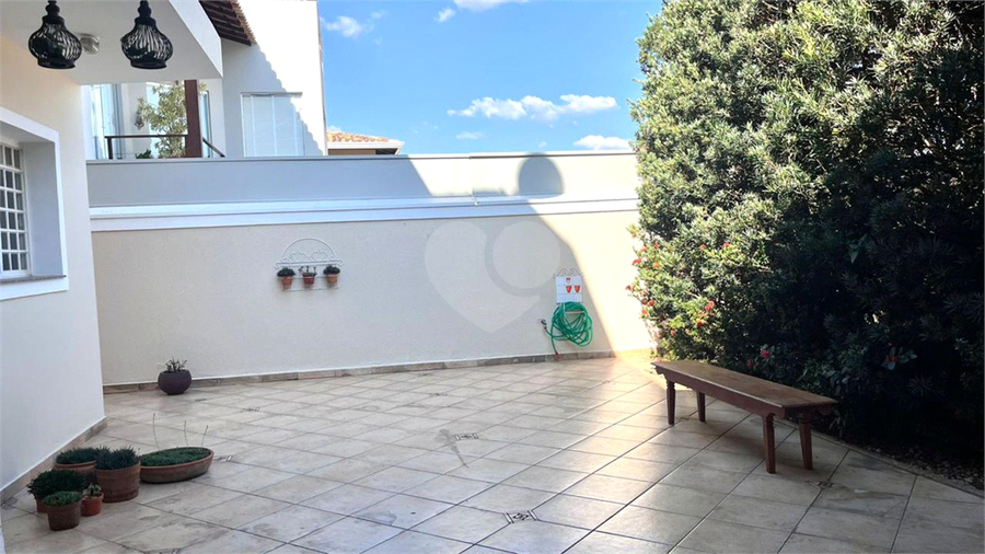 Foto REO1097136