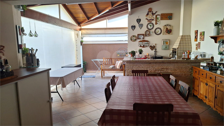 Foto REO1097136