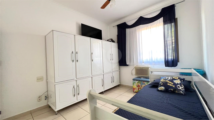 quarto com ar condicionado