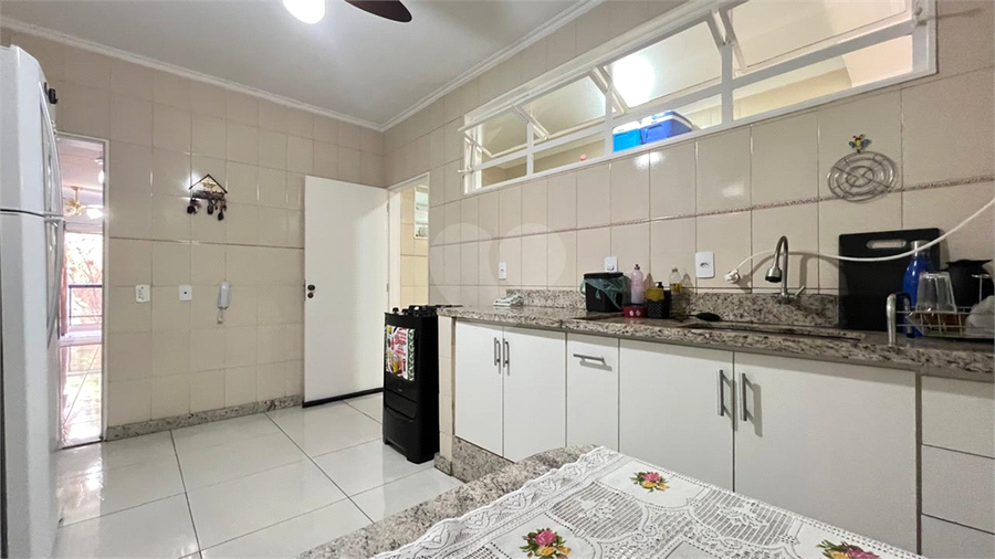 Cozinha ampla