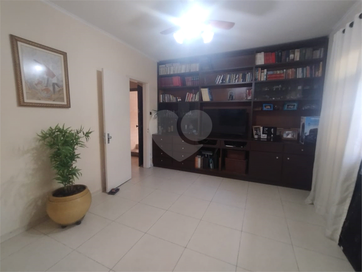 Foto REO1097156