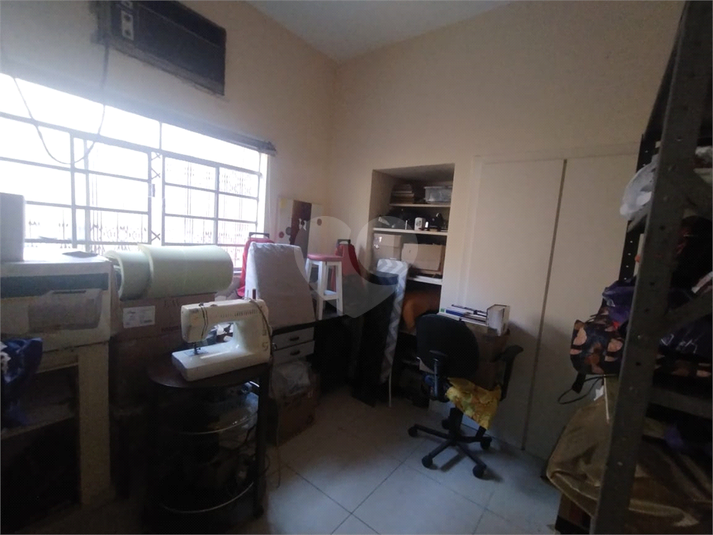 Foto REO1097156