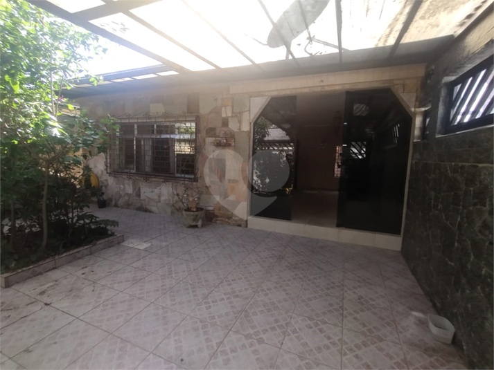 Foto REO1097156