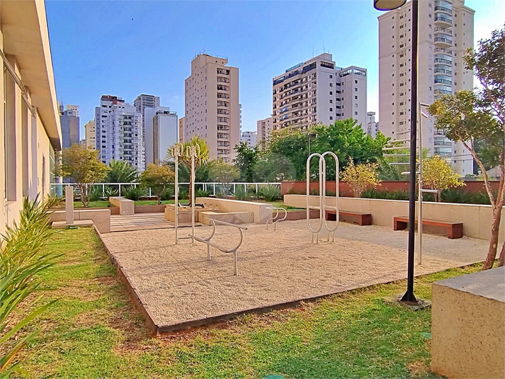 Foto REO1097164