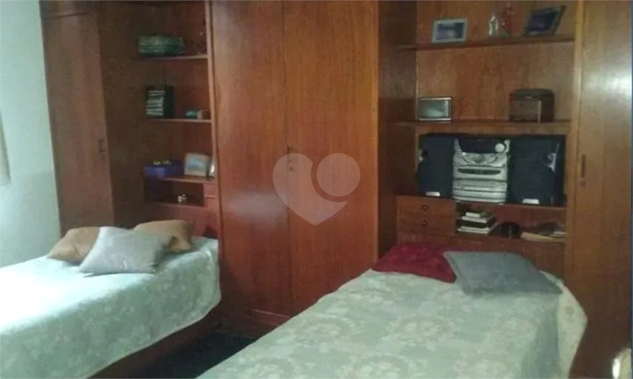 Foto REO1097173