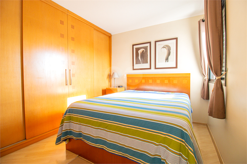 Foto REO1097175