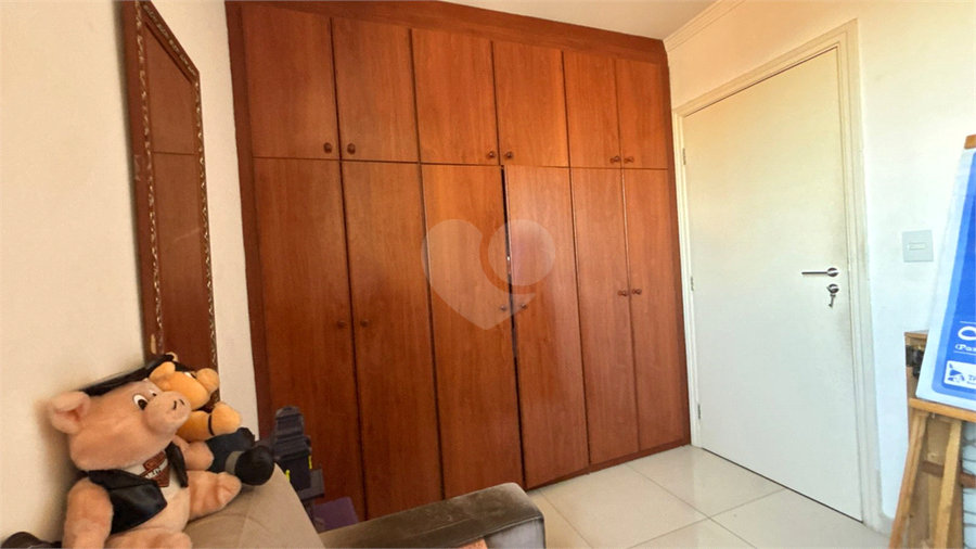 Foto REO1097184