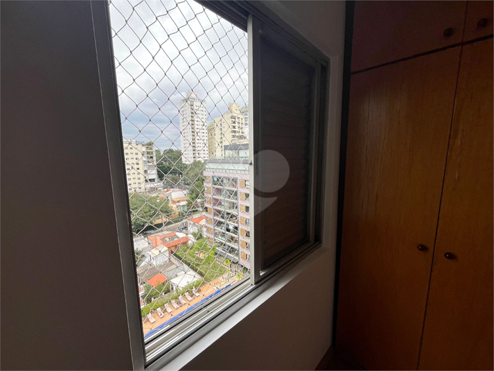 Foto REO1097208
