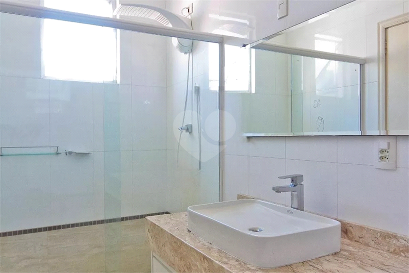 Foto REO1097222