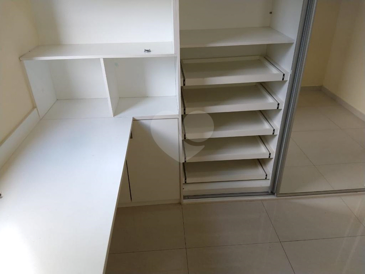 Foto REO1097235