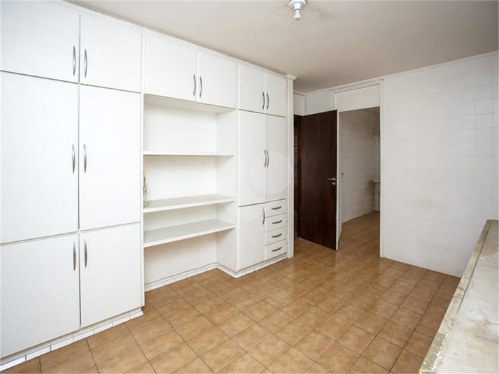 Foto REO1097241