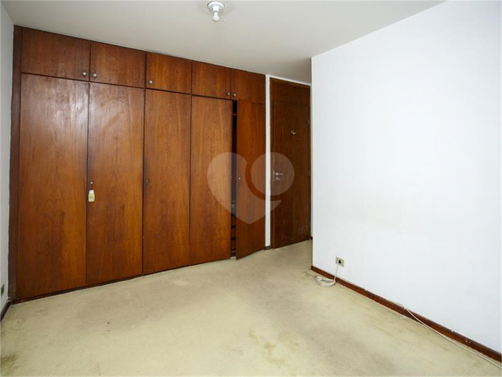Foto REO1097241