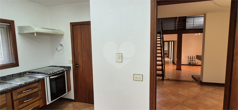 Foto REO1097243