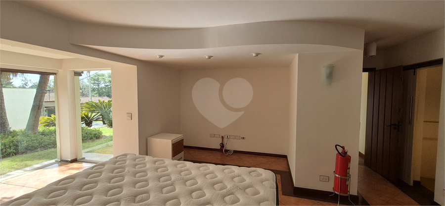 Foto REO1097243