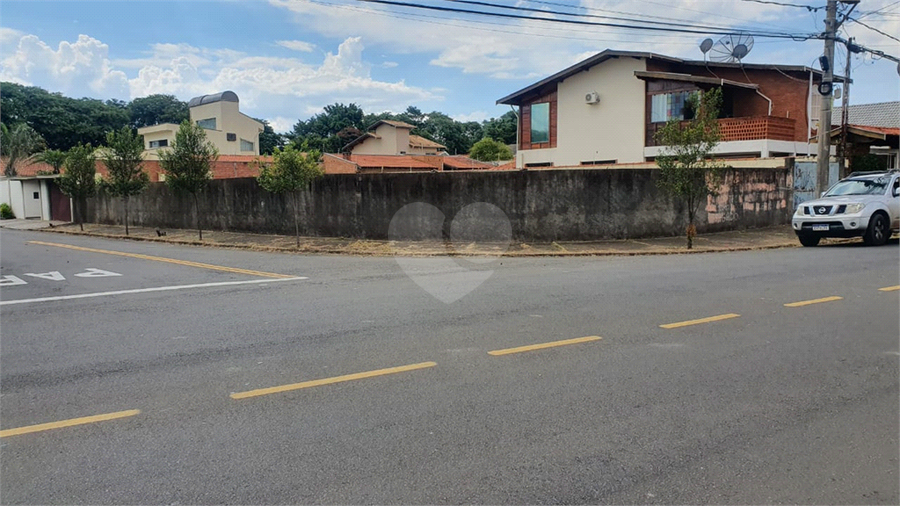 Foto REO1097244