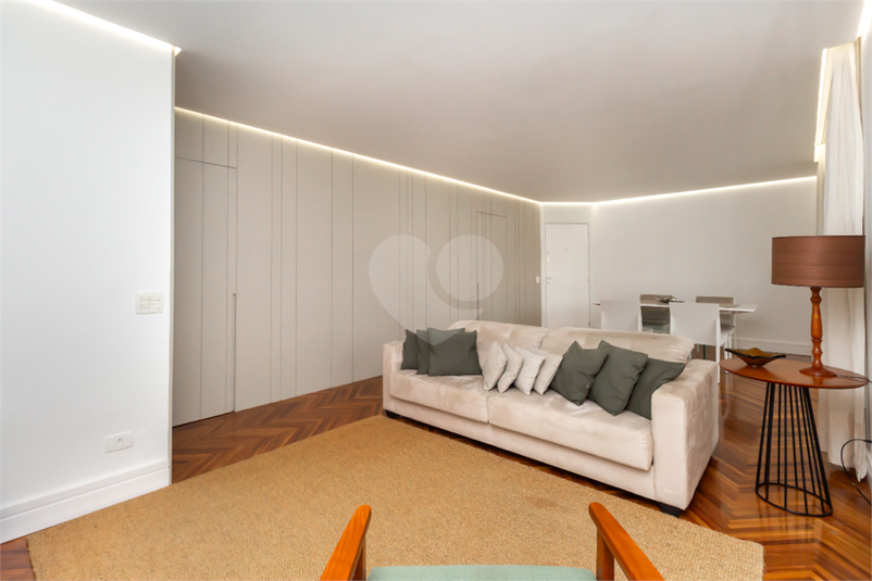 Foto REO1097248