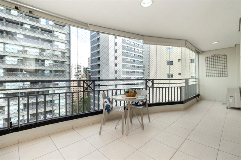 Foto REO1097248