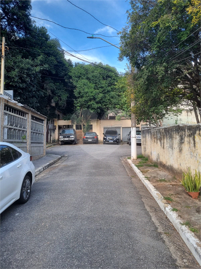Foto REO1097251