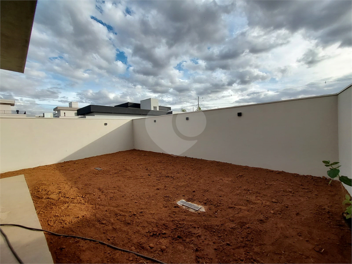 Foto REO1097252