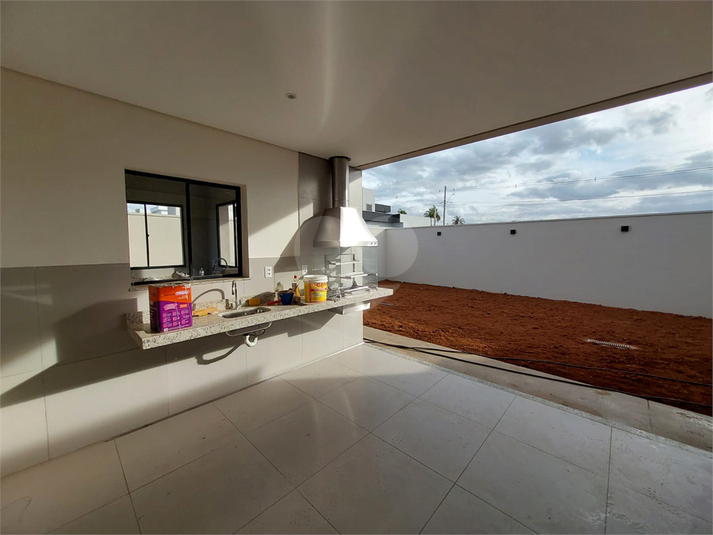 Foto REO1097252