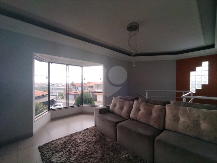 Foto REO1097276