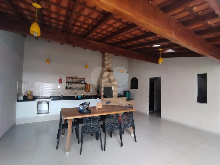 Foto REO1097276
