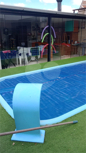 Foto REO1097289