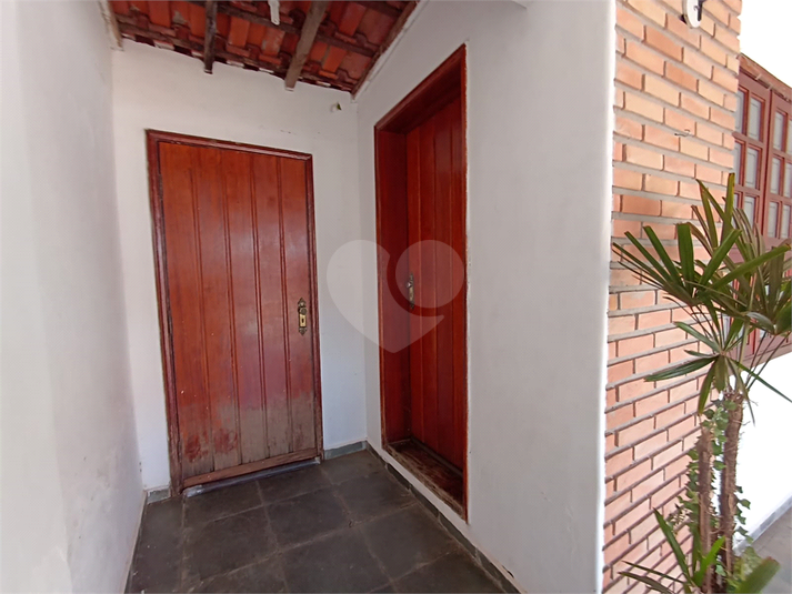 Foto REO1097295