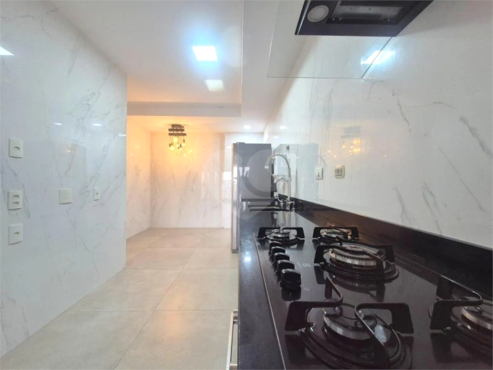 Foto REO1097296