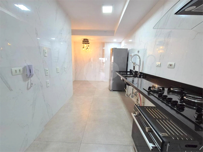 Foto REO1097296