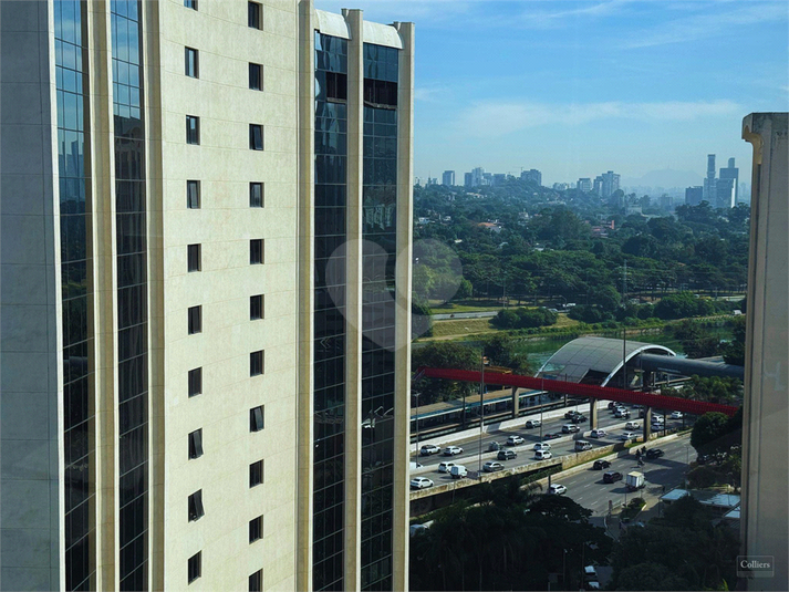 Foto REO1097297