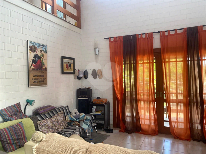 Foto REO1097310