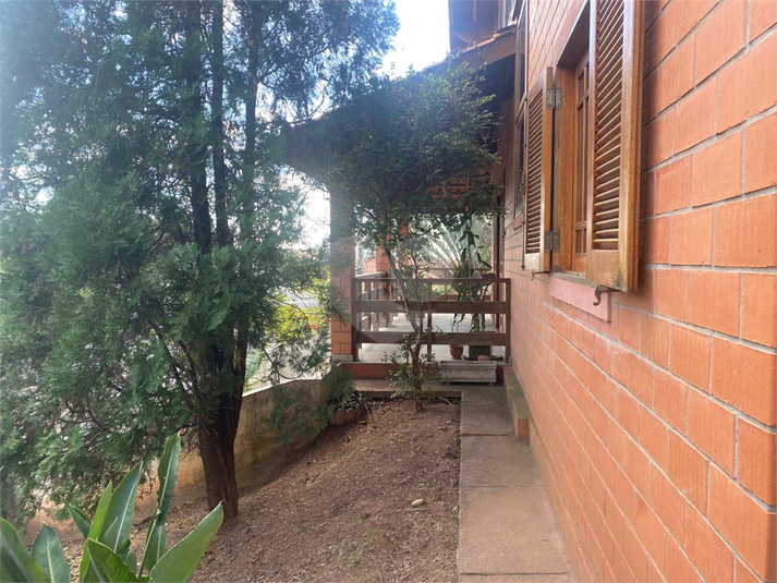 Foto REO1097310