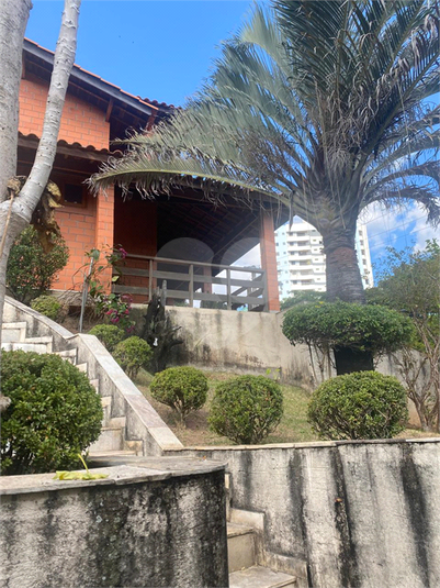 Foto REO1097310